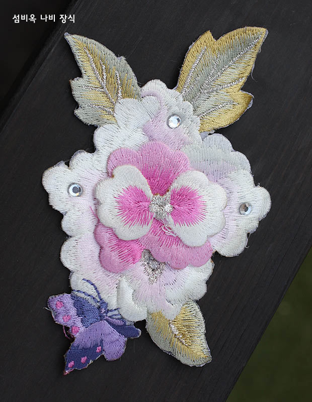 パステル刺繍1