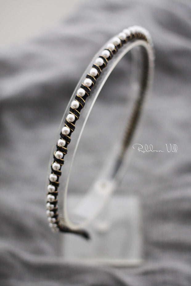 パールストラップ(両側穴あり、4mm)